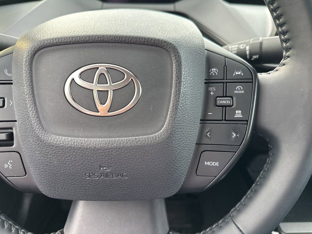 Used 2024 Toyota Prius LE image 18