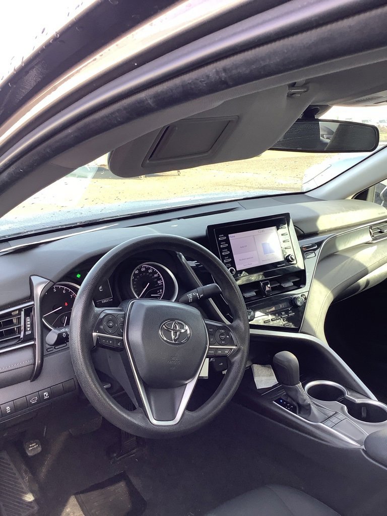 Used 2024 Toyota Camry LE image 2