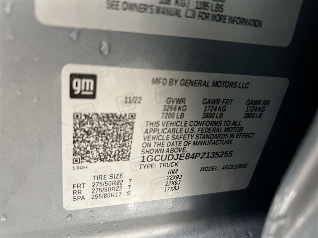 Used 2023 Chevrolet Silverado 1500 High Country image 28