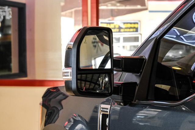 Used 2019 Ford F250 Platinum w/ Platinum Ultimate Package image 39