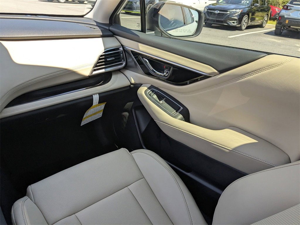 Used 2025 Subaru Legacy Limited w/ Popular Package #3 image 18