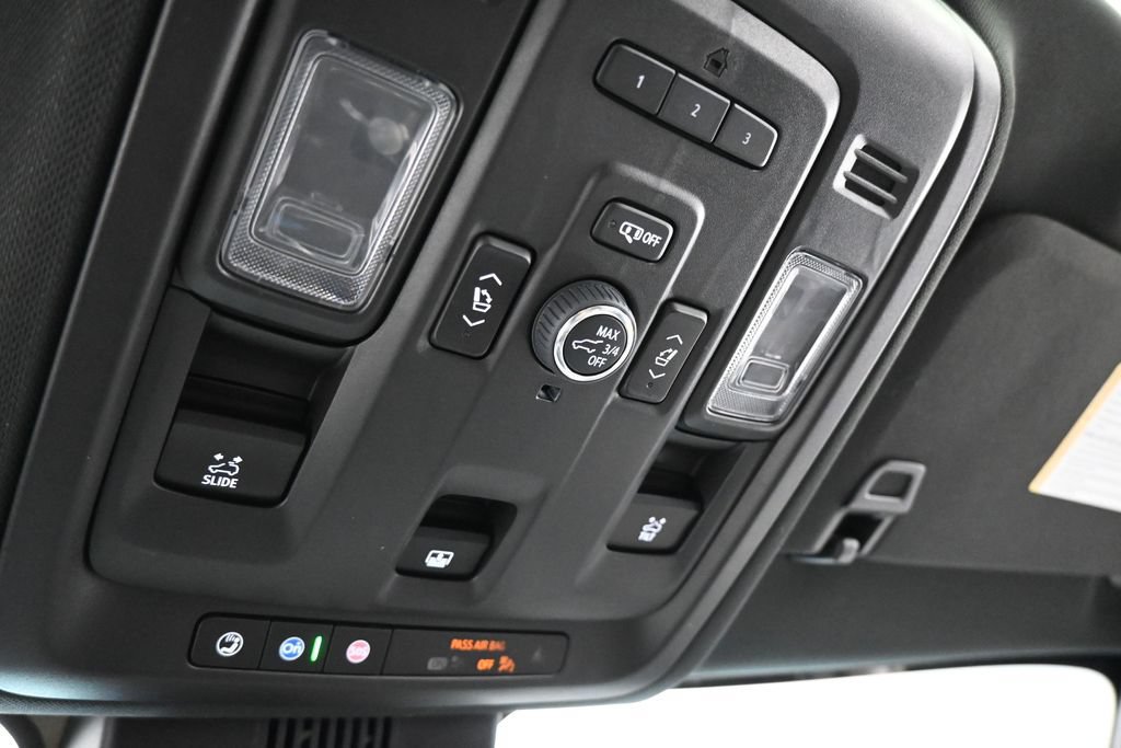 Used 2024 Chevrolet Tahoe RST w/ Luxury Package RWD image 32