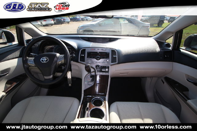 Used 2009 Toyota Venza FWD image 16