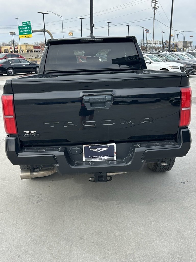 Used 2024 Toyota Tacoma TRD Off-Road image 6