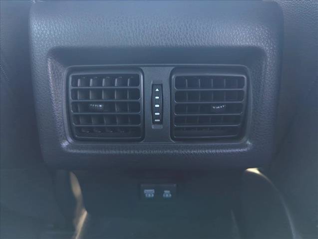 Certified 2026 Toyota Camry SE FWD image 27