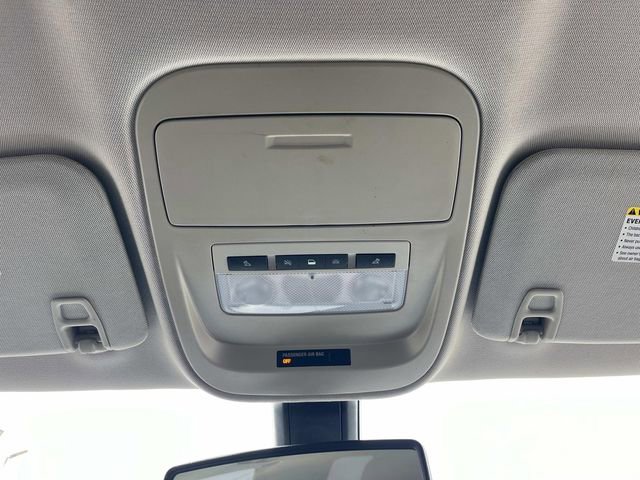 Used 2016 Chevrolet Colorado LT w/ LT Convenience Package RWD image 36