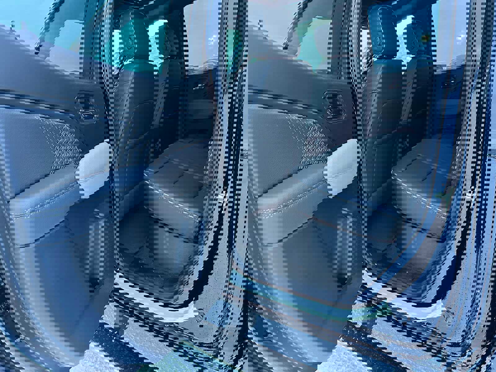 New 2026 GMC Canyon Denali image 15