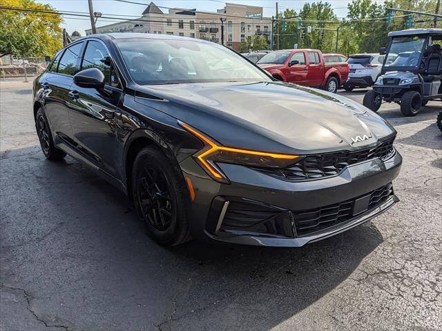 Used 2025 Kia K5 LXS FWD image 6