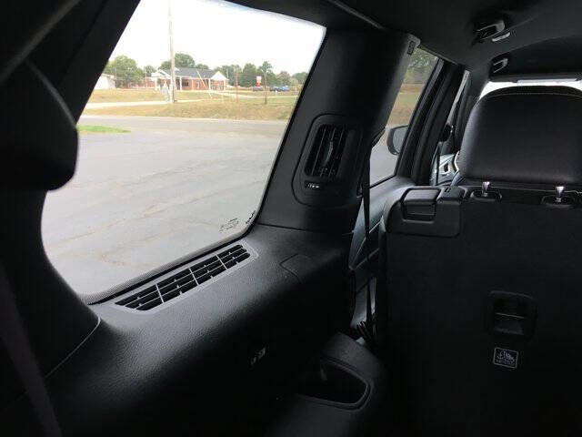 Used 2024 Jeep Grand Cherokee L Laredo image 31