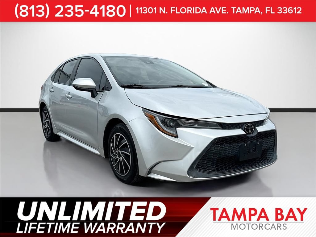 Used 2021 Toyota Corolla LE FWD image 1