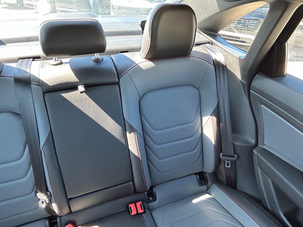 New 2027 Volkswagen Jetta GLI Autobahn FWD image 14