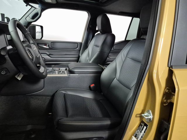 New 2025 Toyota Land Cruiser image 15