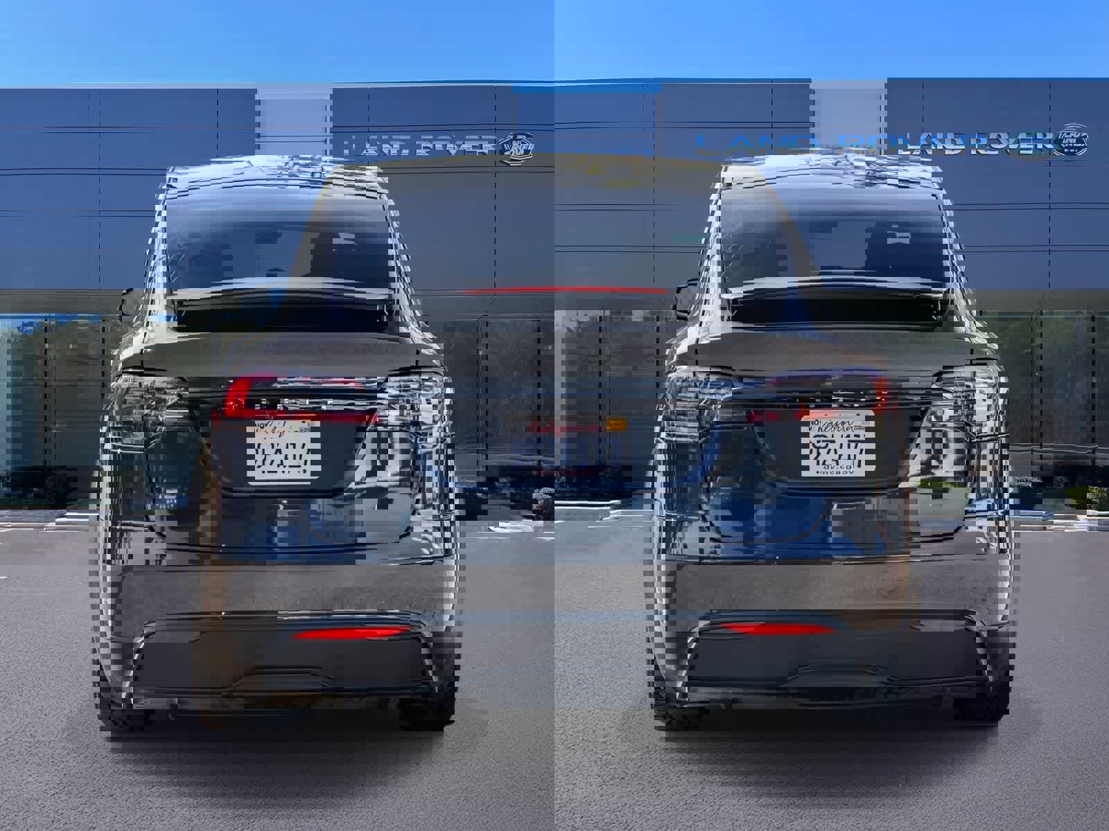 Used 2024 Tesla Model X image 5