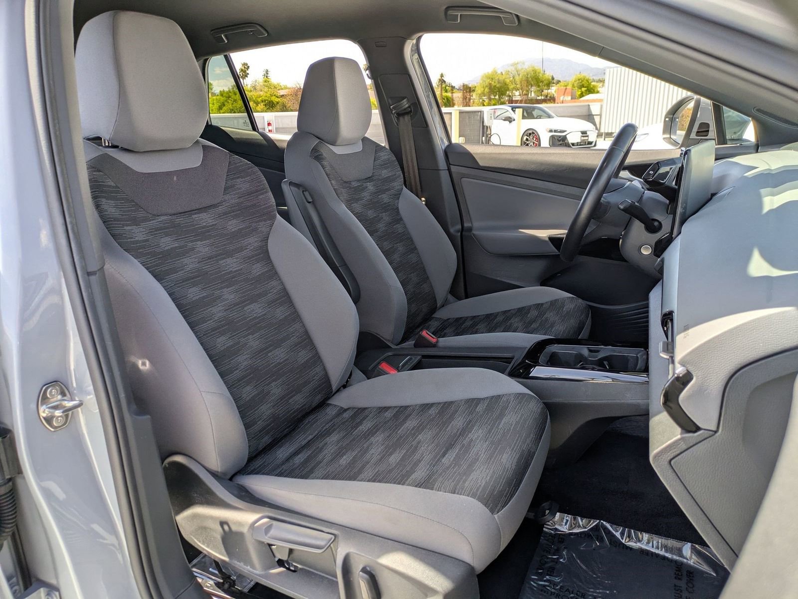 Used 2022 Volkswagen ID.4 Pro RWD image 27