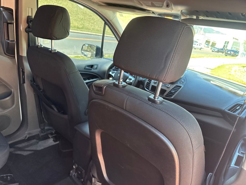 Used 2019 Ford Transit Connect XL FWD image 25