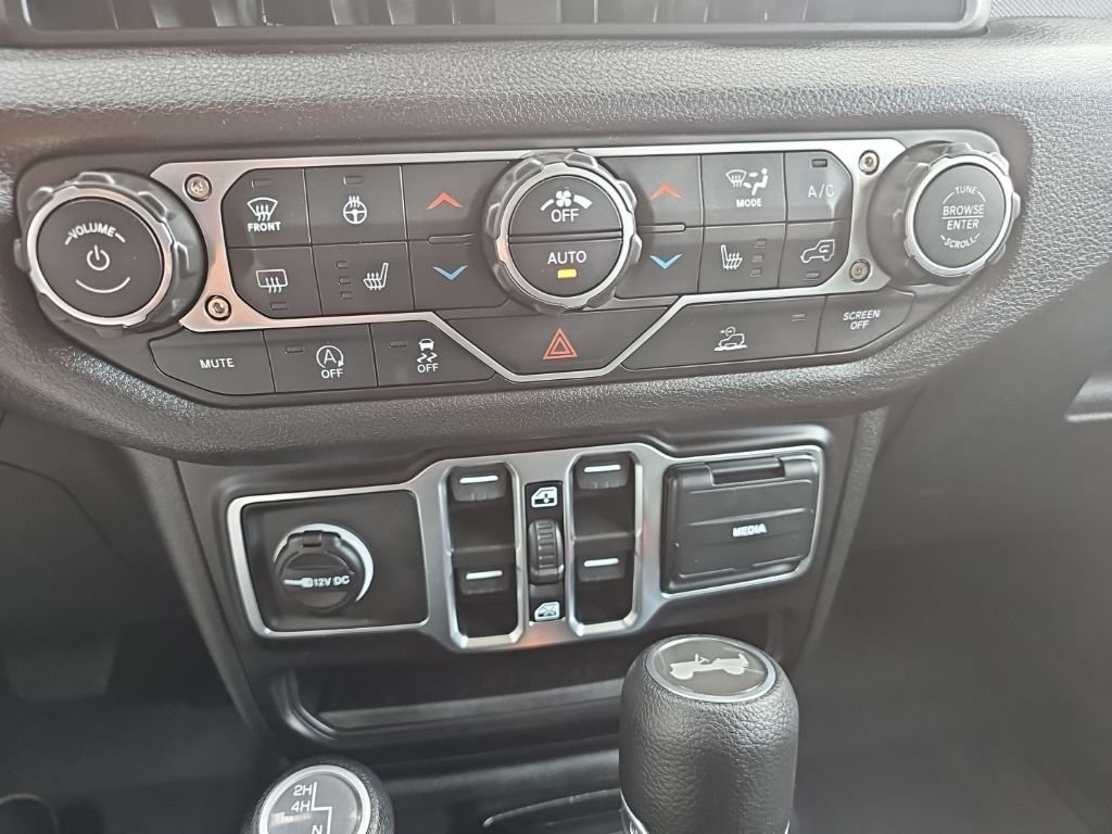 Used 2026 Jeep Wrangler Unlimited Sport AWD/4WD image 28