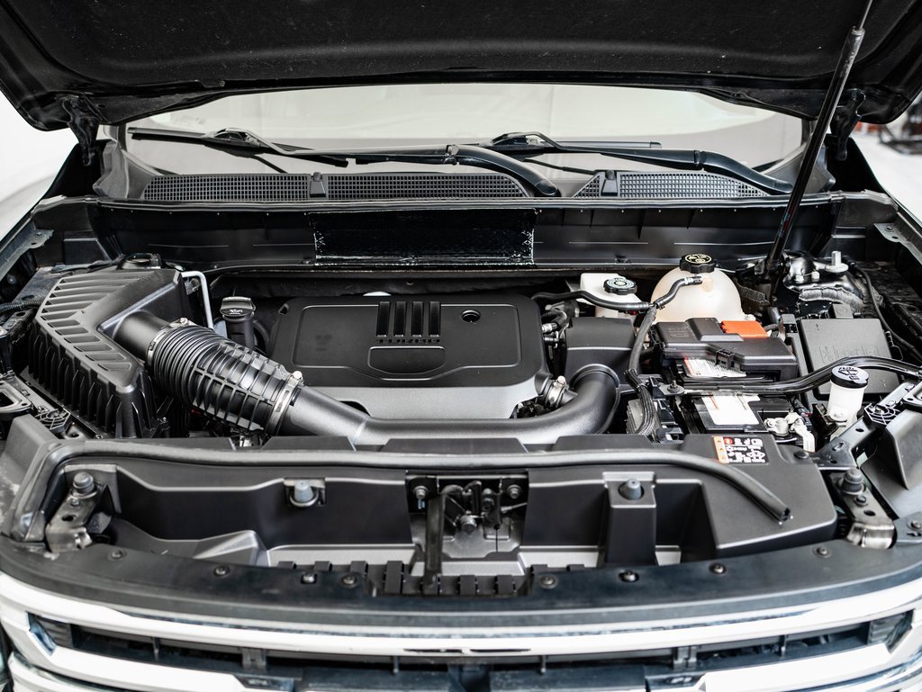 Used 2021 GMC Acadia SLT w/ Preferred Package image 46