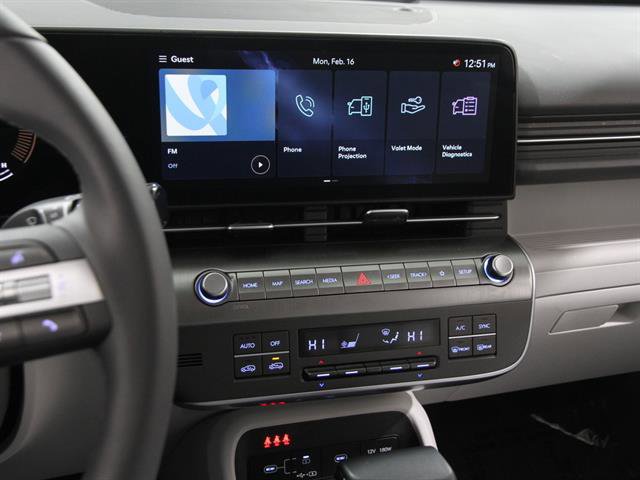 Certified 2025 Hyundai Kona SEL image 9