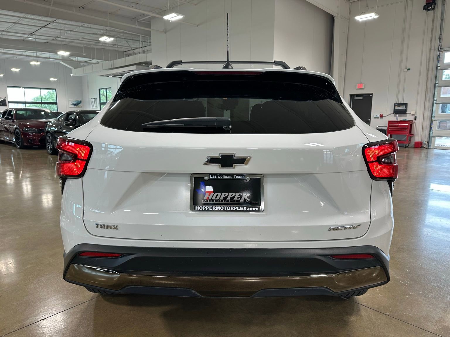 Used 2024 Chevrolet Trax ACTIV w/ Driver Confidence Package FWD image 6