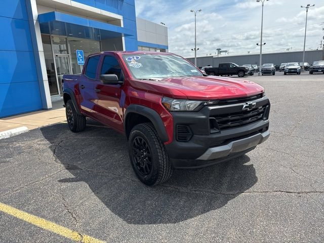 Used 2024 Chevrolet Colorado Trail Boss w/ Advanced Trailering Package AWD/4WD image 9