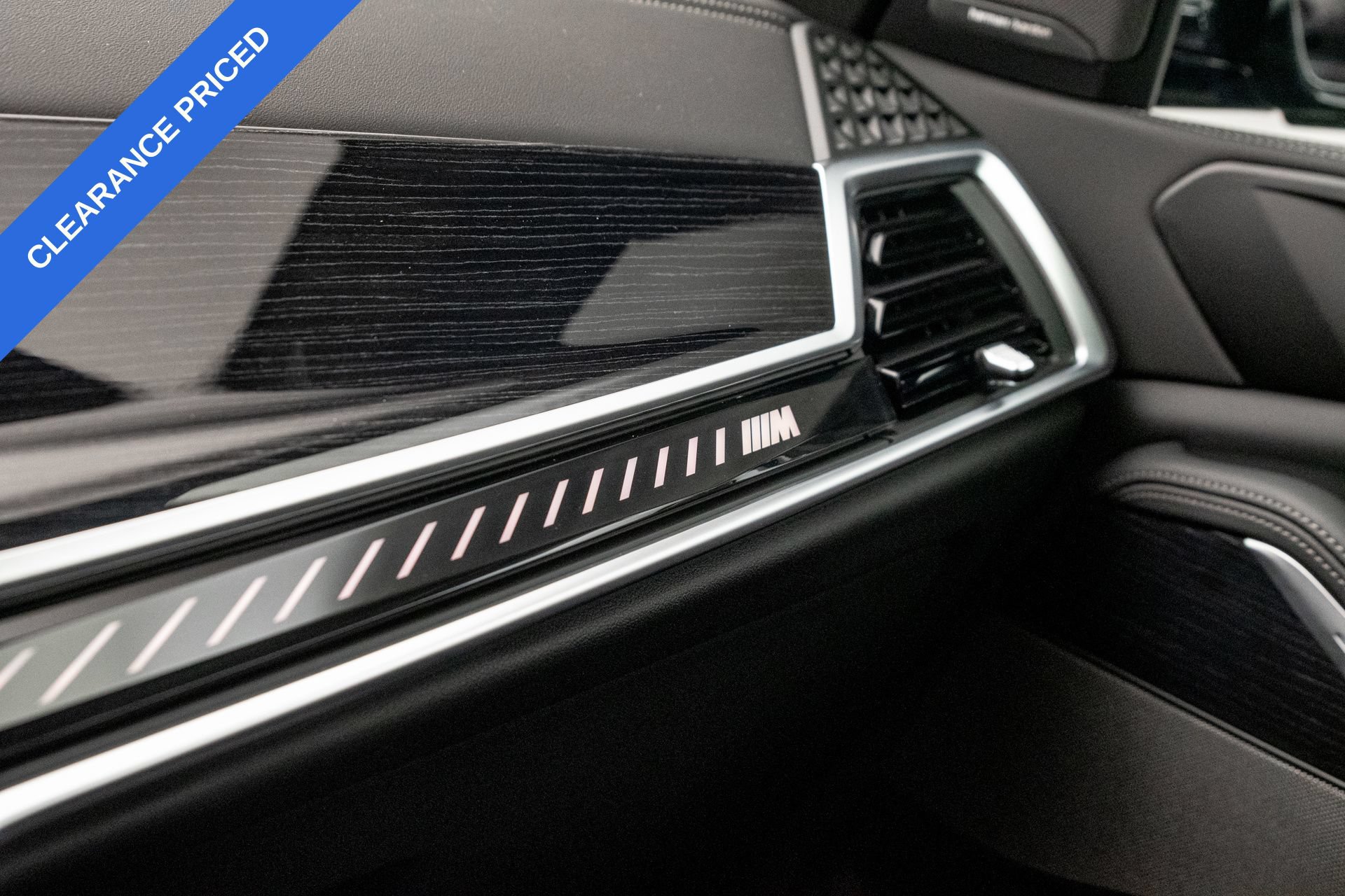 Used 2026 BMW X5 M60i AWD/4WD image 22