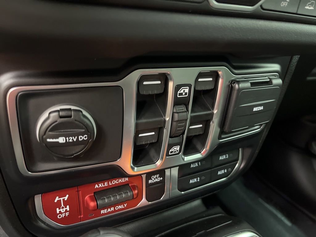 New 2026 Jeep Gladiator Mojave AWD/4WD image 16