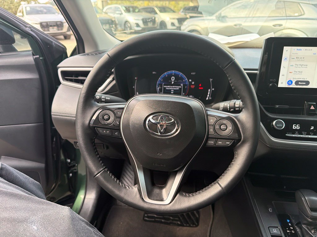 Used 2026 Toyota Corolla Cross LE FWD image 23