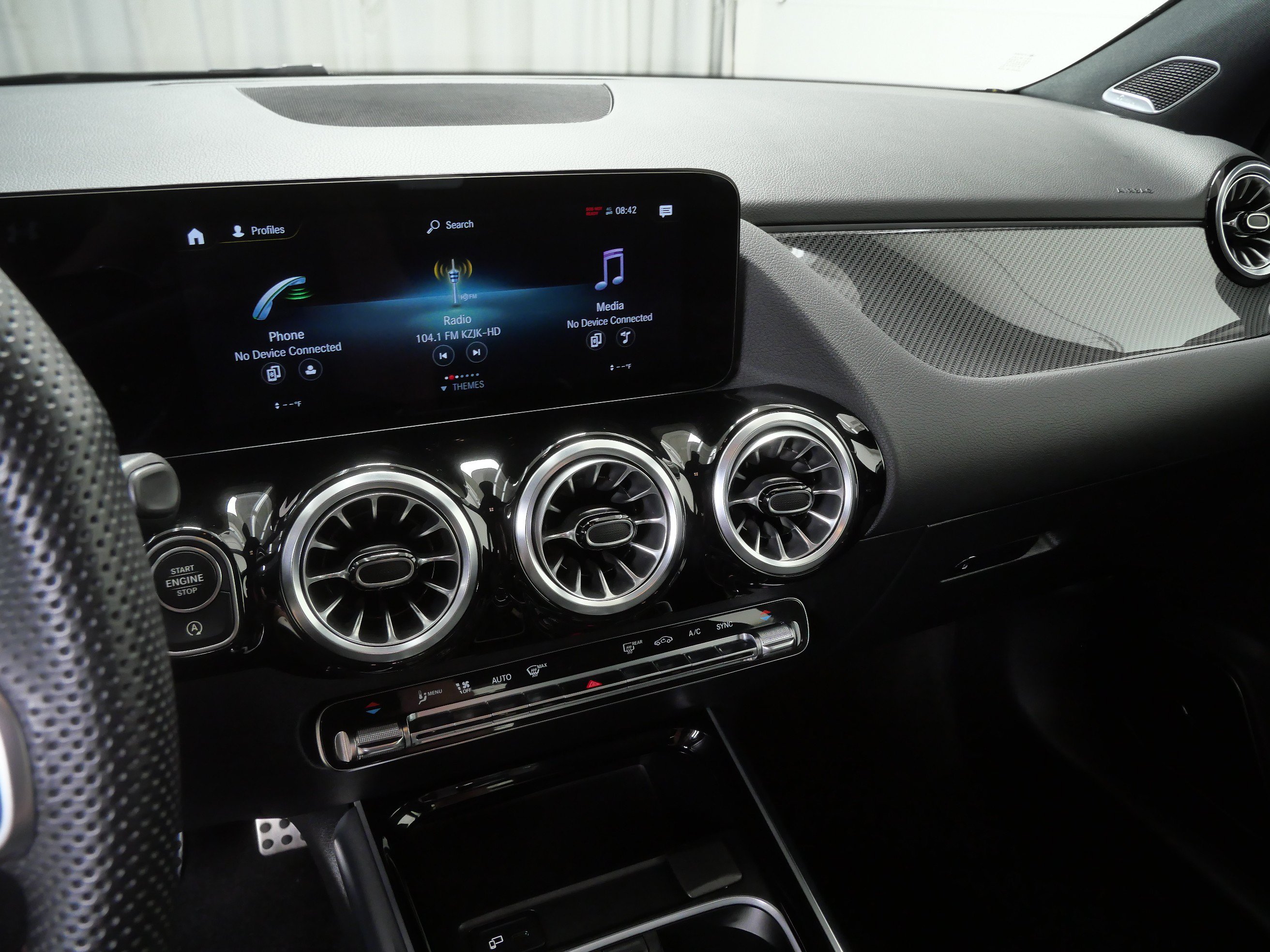 Certified 2023 Mercedes-Benz GLA 35 AMG 4MATIC image 12