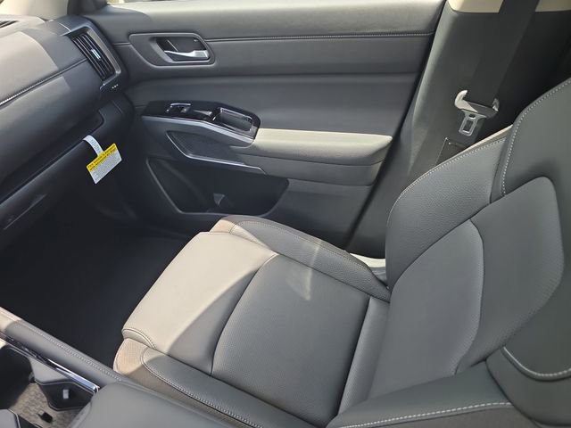 New 2026 Nissan Pathfinder SL FWD image 16