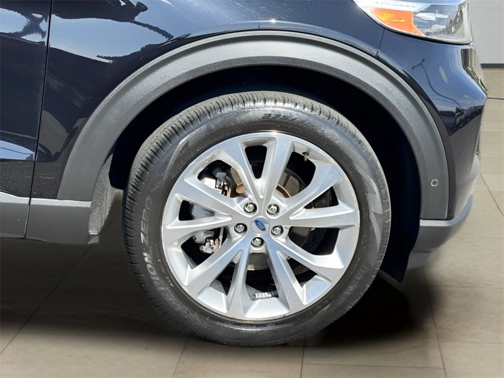 Used 2022 Ford Explorer Platinum w/ Equipment Group 601A image 50