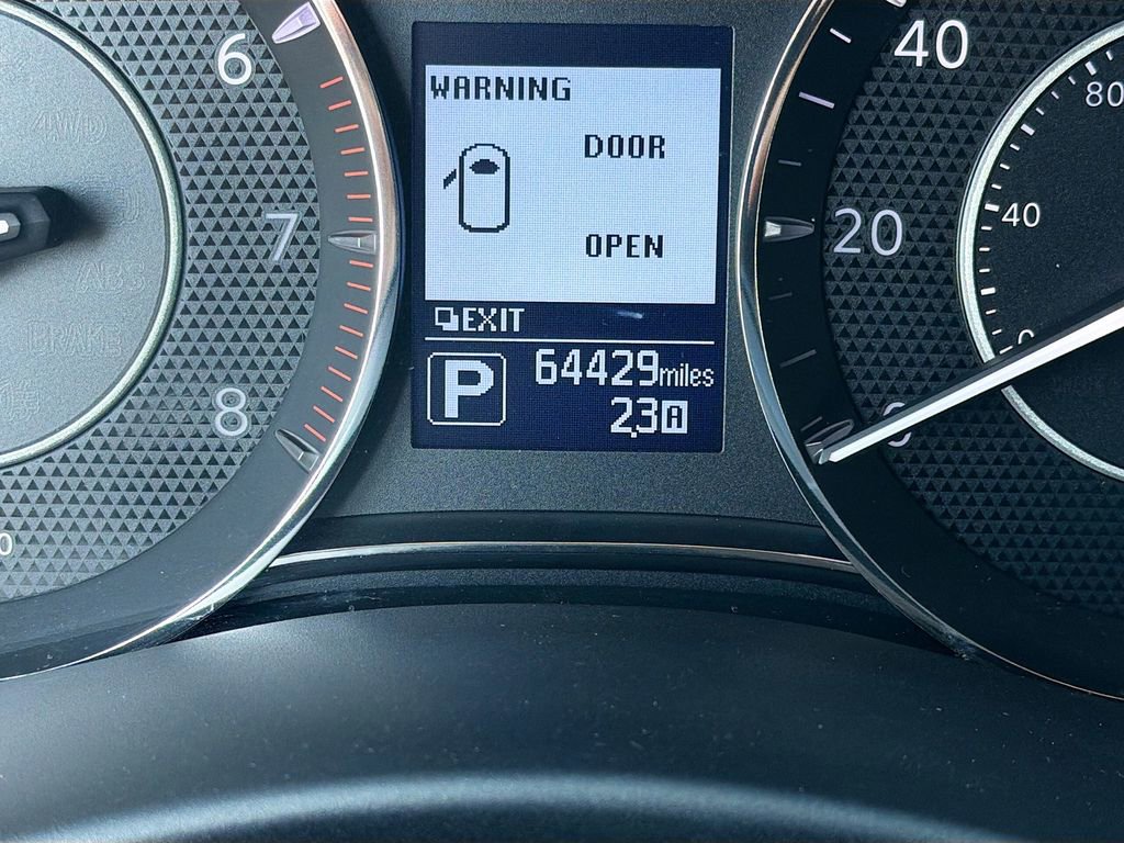 Used 2020 Nissan Armada SL image 41