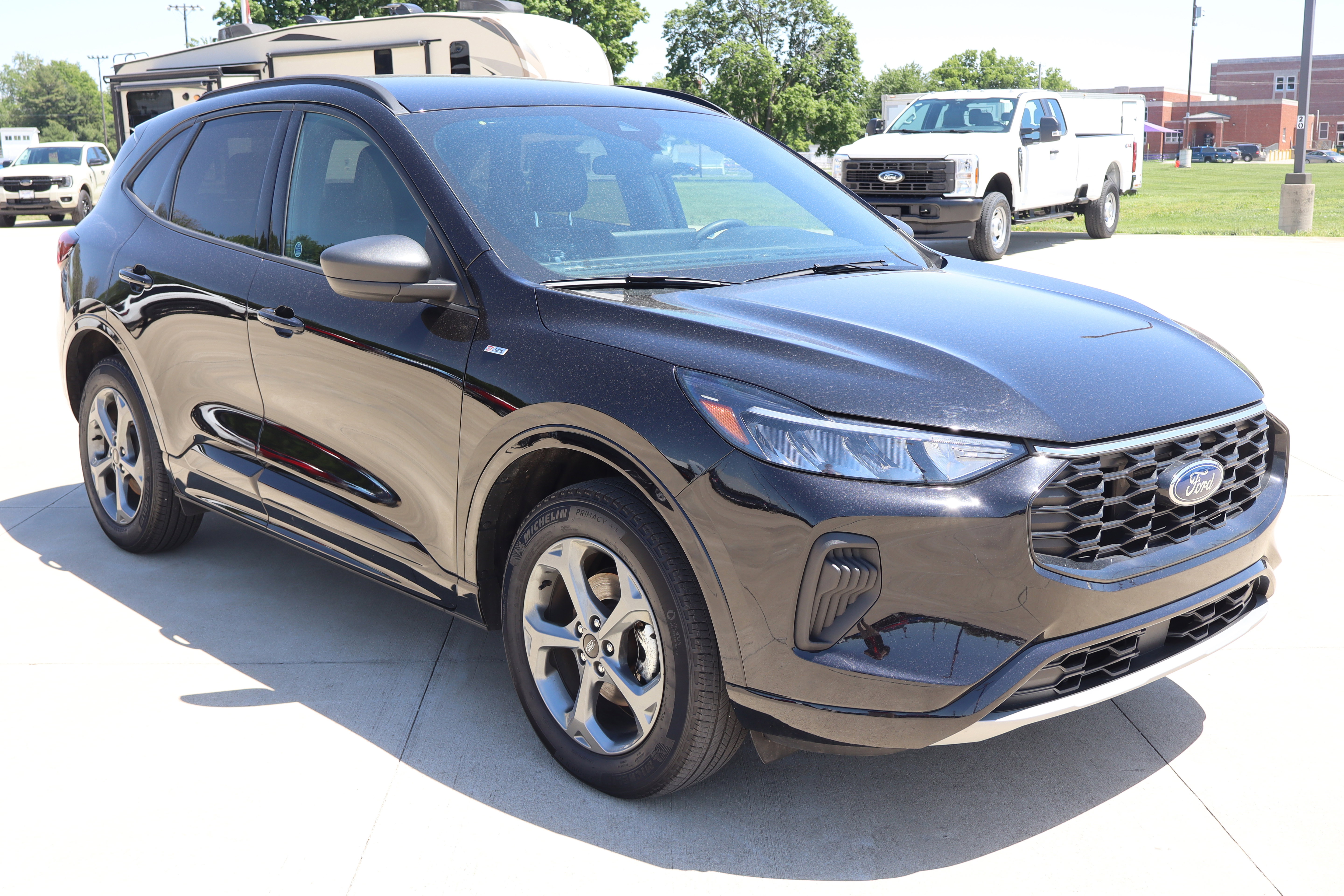 Used 2024 Ford Escape ST-Line w/ Tech Pack #1 AWD/4WD image 4