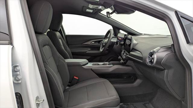 Used 2026 Chevrolet Equinox EV LT FWD image 21