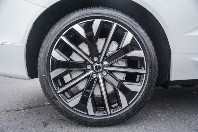 New 2026 Volvo XC60 B5 Ultra w/ Protection Package Premier image 19