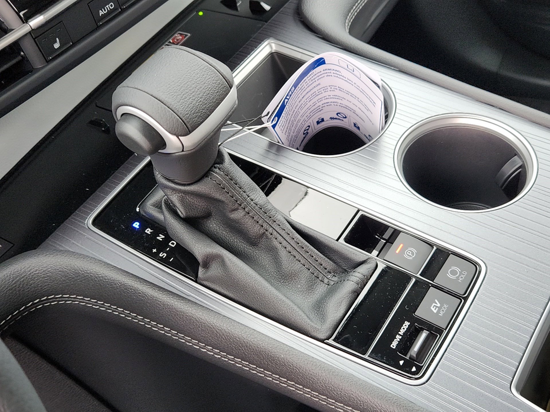 New 2025 Toyota Sienna XLE image 17