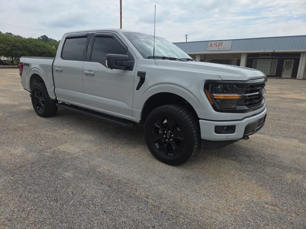 Used 2024 Ford F150 XLT w/ Equipment Group 302A MID AWD/4WD image 18