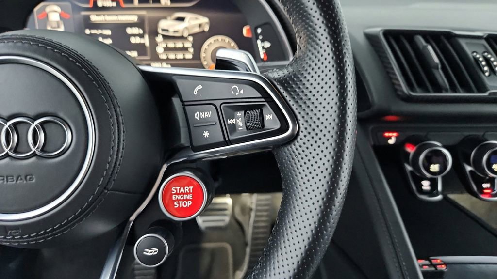 Used 2017 Audi R8 V10 plus AWD/4WD image 31