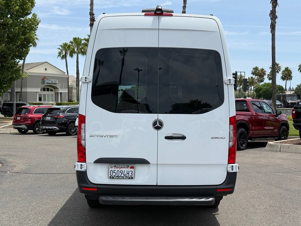 Used 2020 Mercedes-Benz Sprinter 2500 image 14