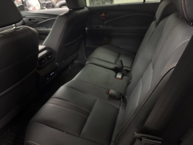 Used 2024 Honda Passport TrailSport image 15