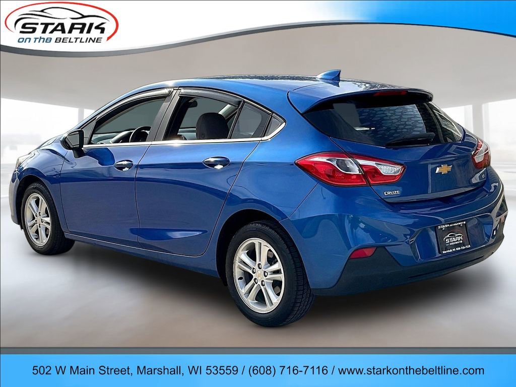 Used 2018 Chevrolet Cruze LT FWD image 4