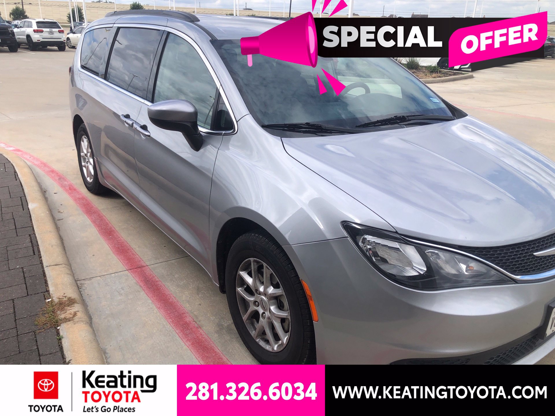 Used 2021 Chrysler Voyager Lxi FWD image 1