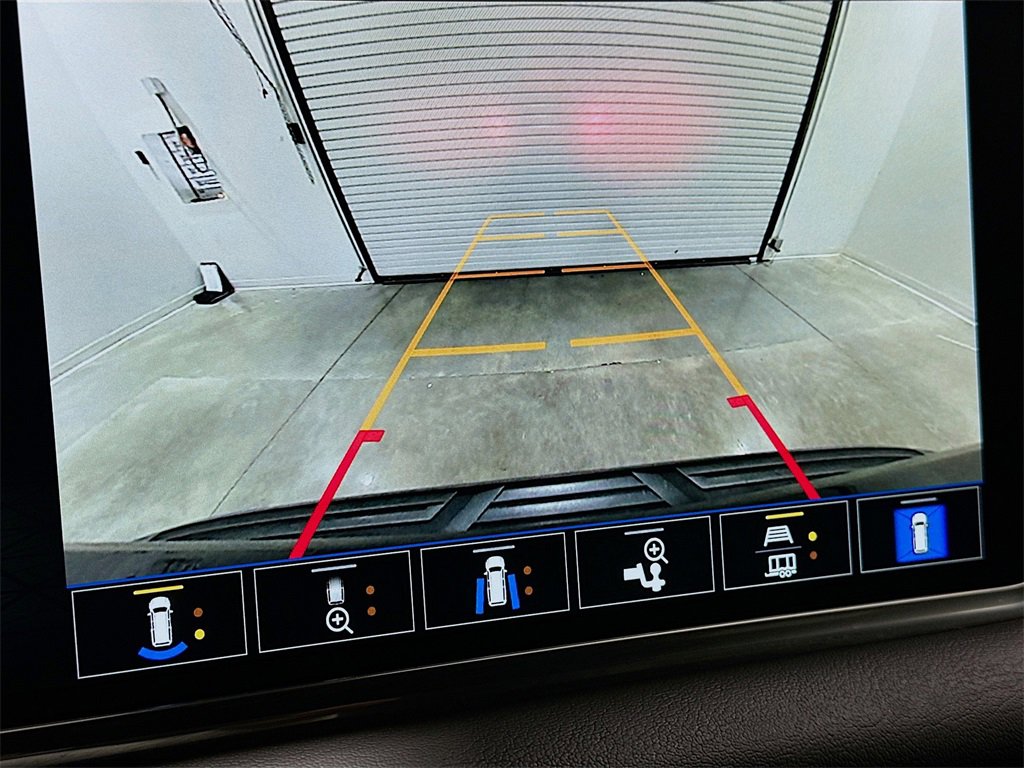 Used 2022 GMC Yukon Denali image 13