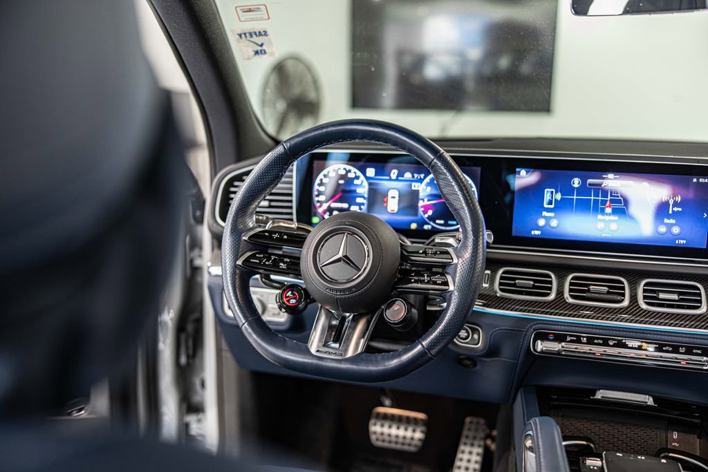 Used 2025 Mercedes-Benz GLE 63 AMG S image 37