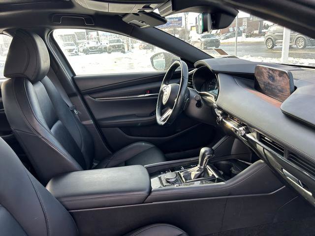 Certified 2022 MAZDA MAZDA3 s image 24