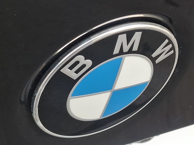 Used 2021 BMW 330i xDrive Sedan w/ Convenience Package AWD/4WD image 29