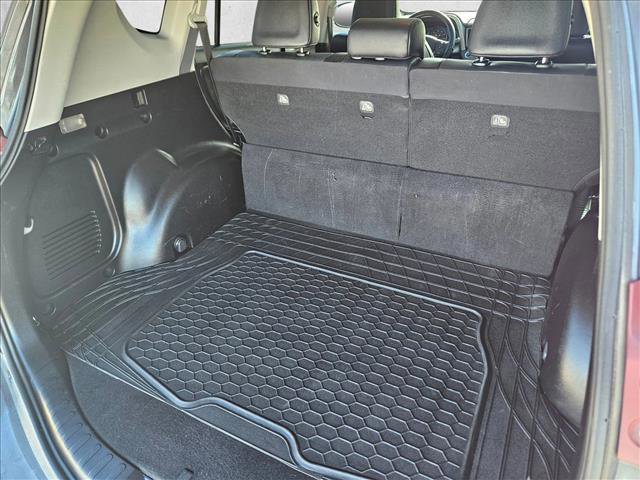 Used 2015 Toyota RAV4 Limited image 6