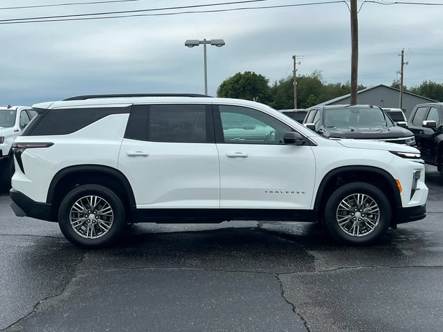 Used 2026 Chevrolet Traverse LT AWD/4WD image 45