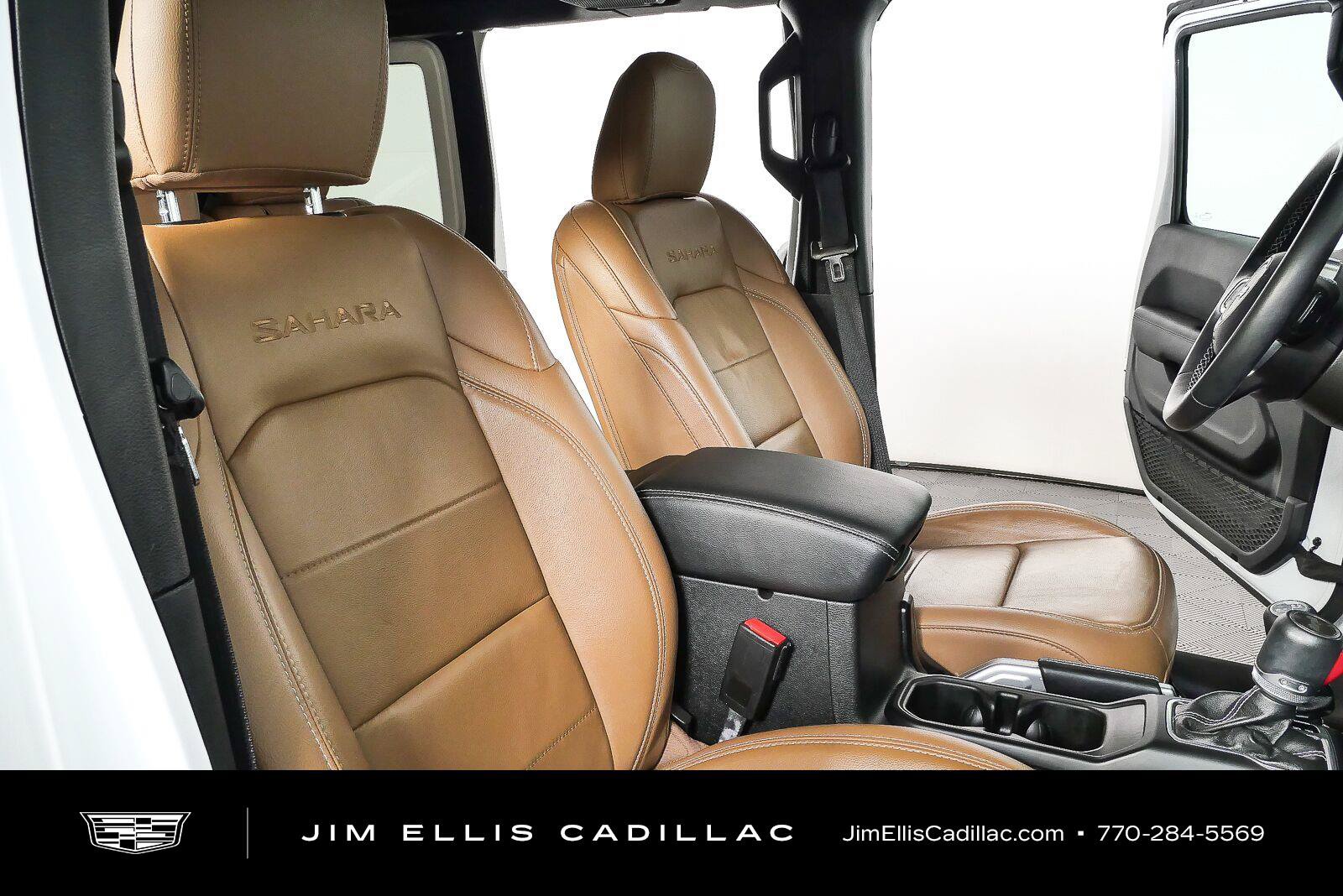 Used 2021 Jeep Wrangler Unlimited Sahara AWD/4WD image 22