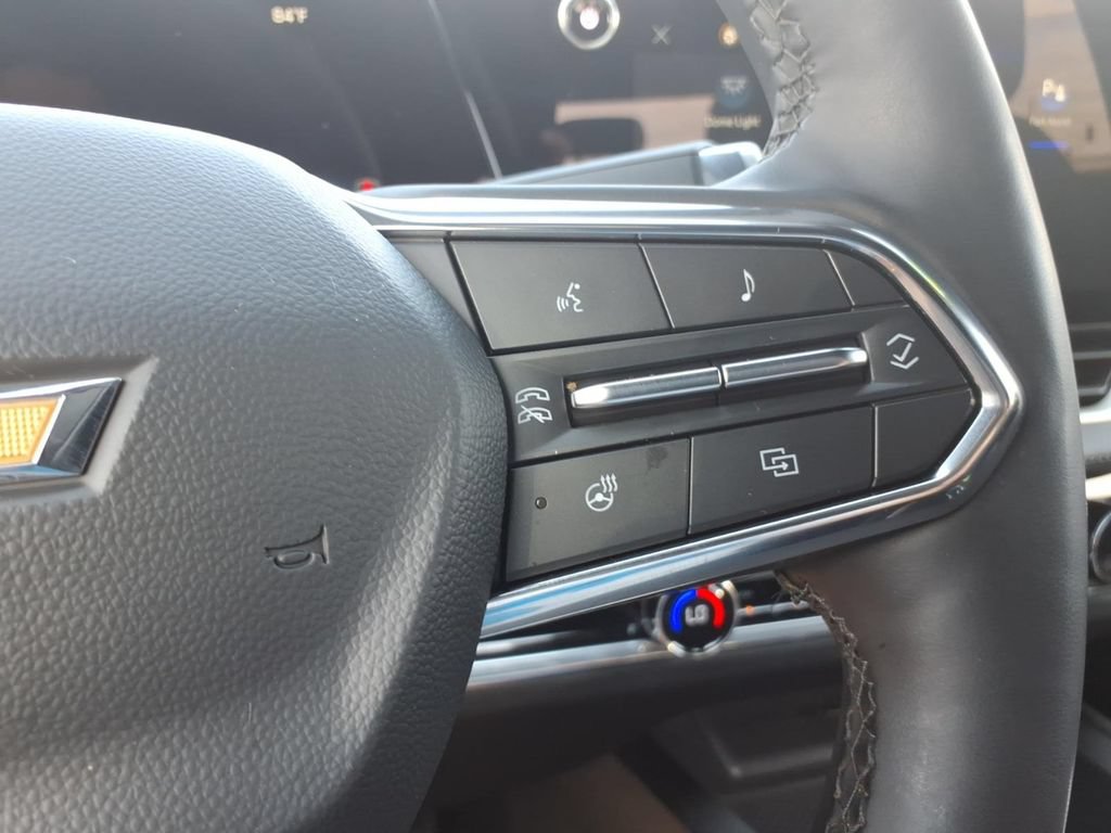 Used 2025 Chevrolet Equinox LT w/ Convenience Package II FWD image 26
