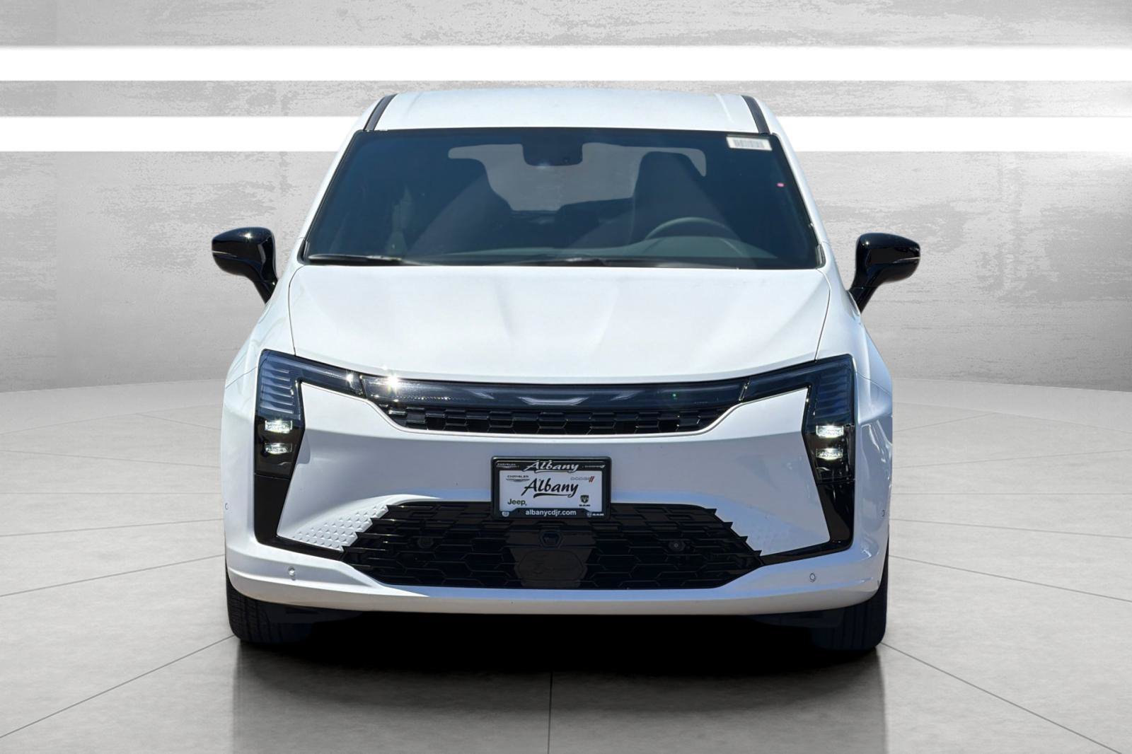 New 2027 Chrysler Pacifica Select FWD image 3